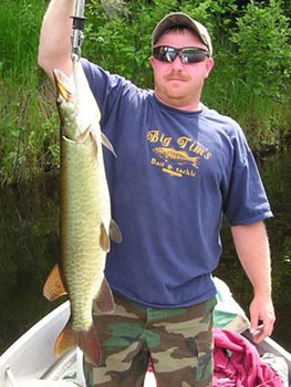 muskie_fish_charter